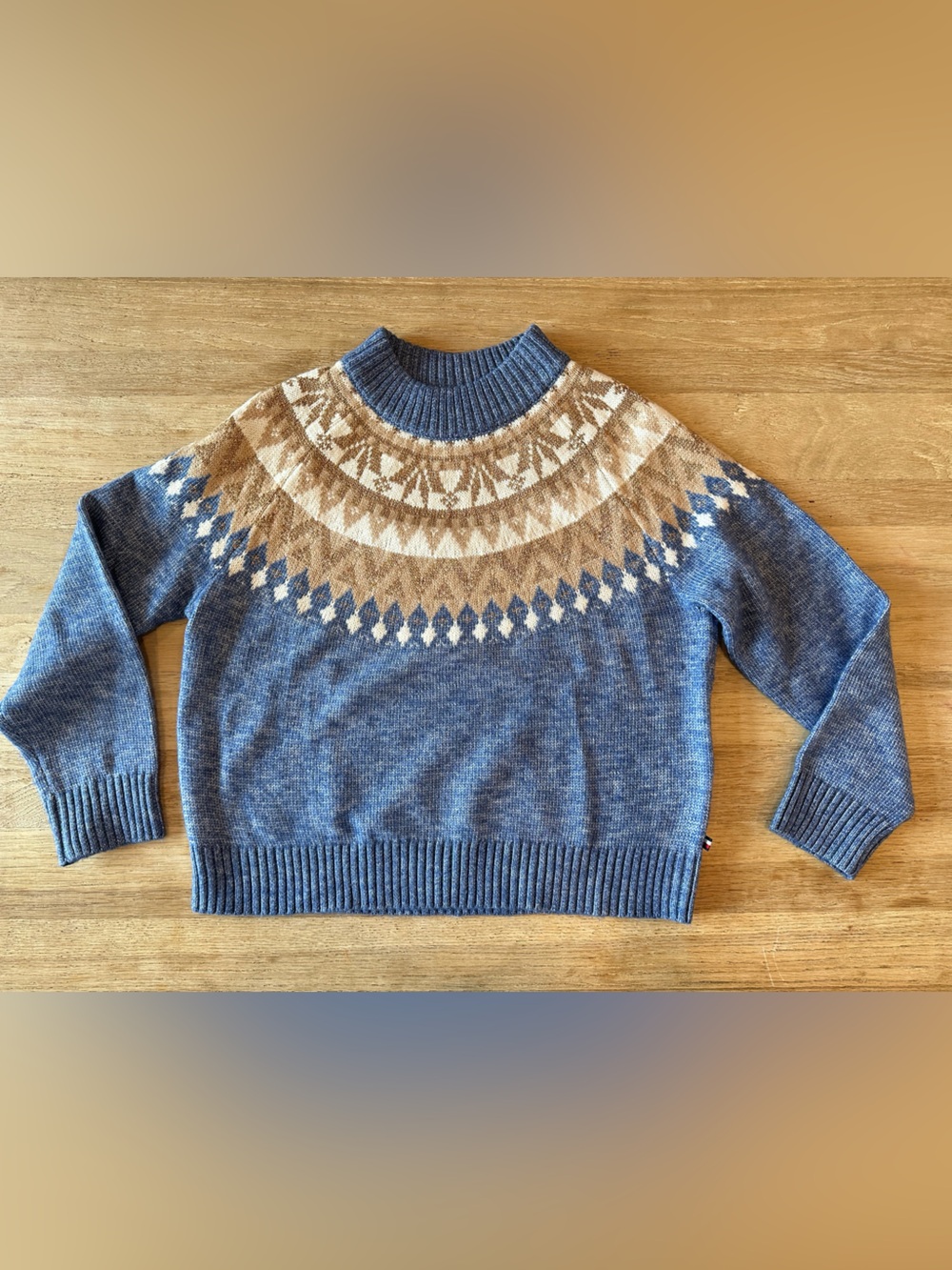 Tommy Hilfiger Women's Half Snowflake Raglan Pullover Sweater Size M